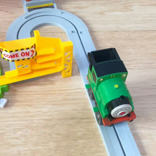 男孩礼物采石场闯关大冒险3-6岁儿童电动小火车轨道宝宝益智玩具