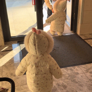 可爱卡通冬季羽绒服新款女新款2026加厚保暖中长款外套冬装女孩