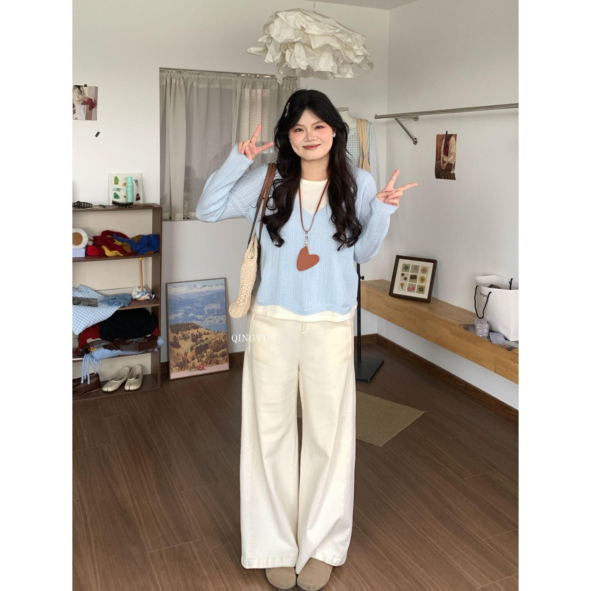 青屿衫-微胖秋季大码韩系气质百搭撞色圆领假两件正肩长袖针织衫