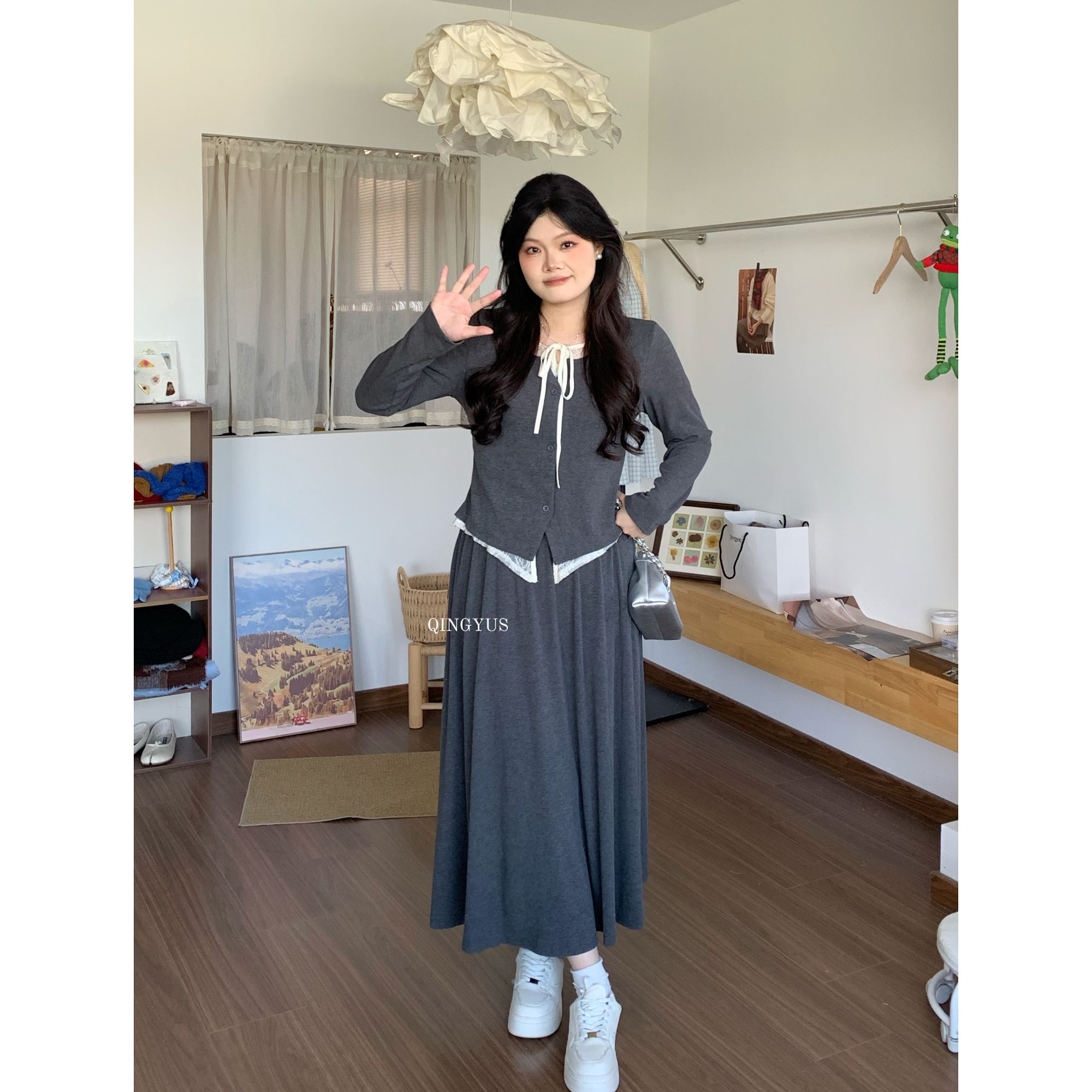 青屿衫-微胖大码早秋韩系温柔风蕾丝拼接假两件上衣半身裙两件套