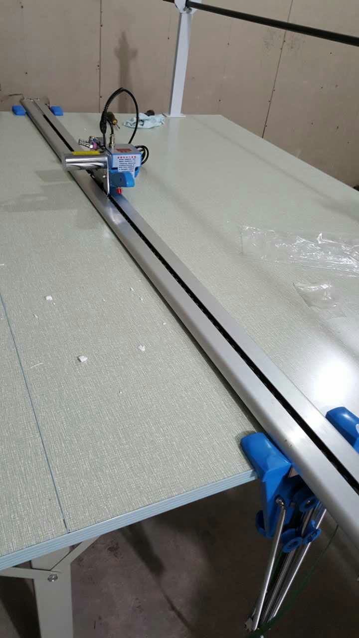 工业用自动断布省布缝纫机