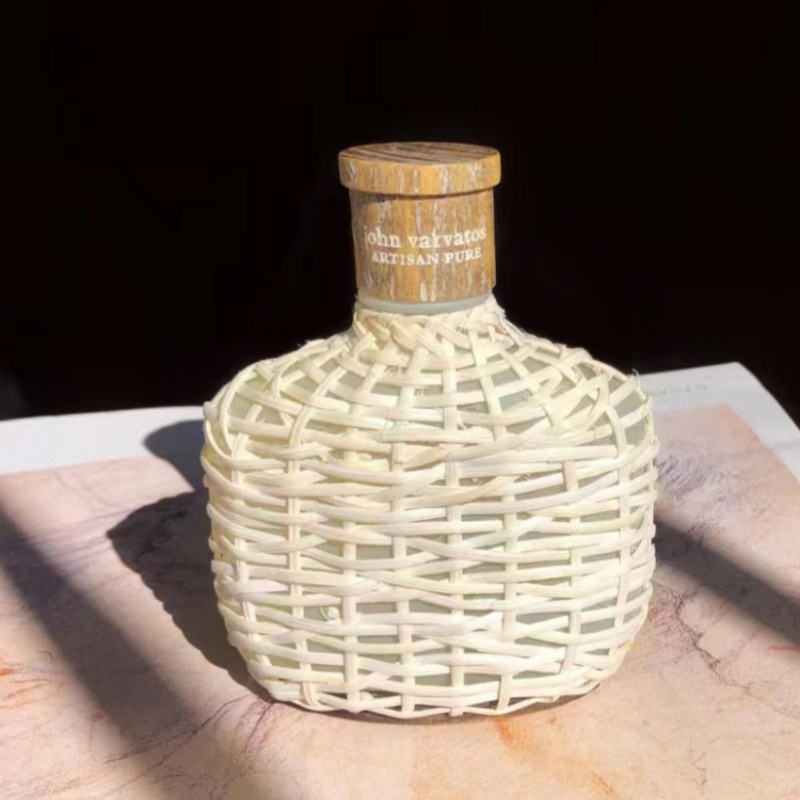 约翰瓦维托斯香水纯白艺术蓝藤编