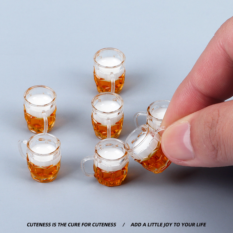 迷你啤酒杯模型仿真小酒杯微缩食玩摆件玩具奶油胶配件娃屋过家家