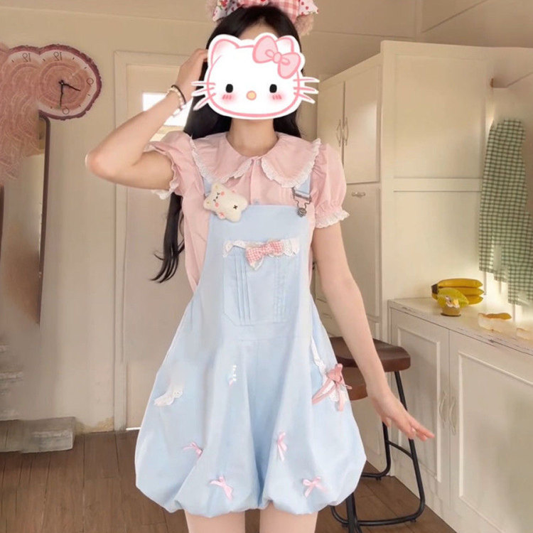 甜美日系风小个子娃娃领