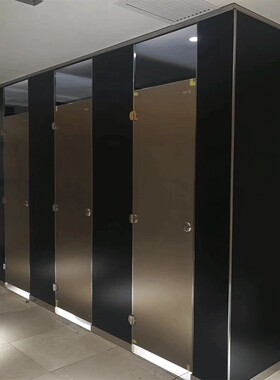 公共卫生间隔断板抗倍特PVwC学校商场铝蜂窝淋浴室隔断挡板防水