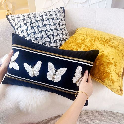 复古中古轻奢抱枕美n拉德靠垫套法式刺绣金色沙发客厅床头皮草靠