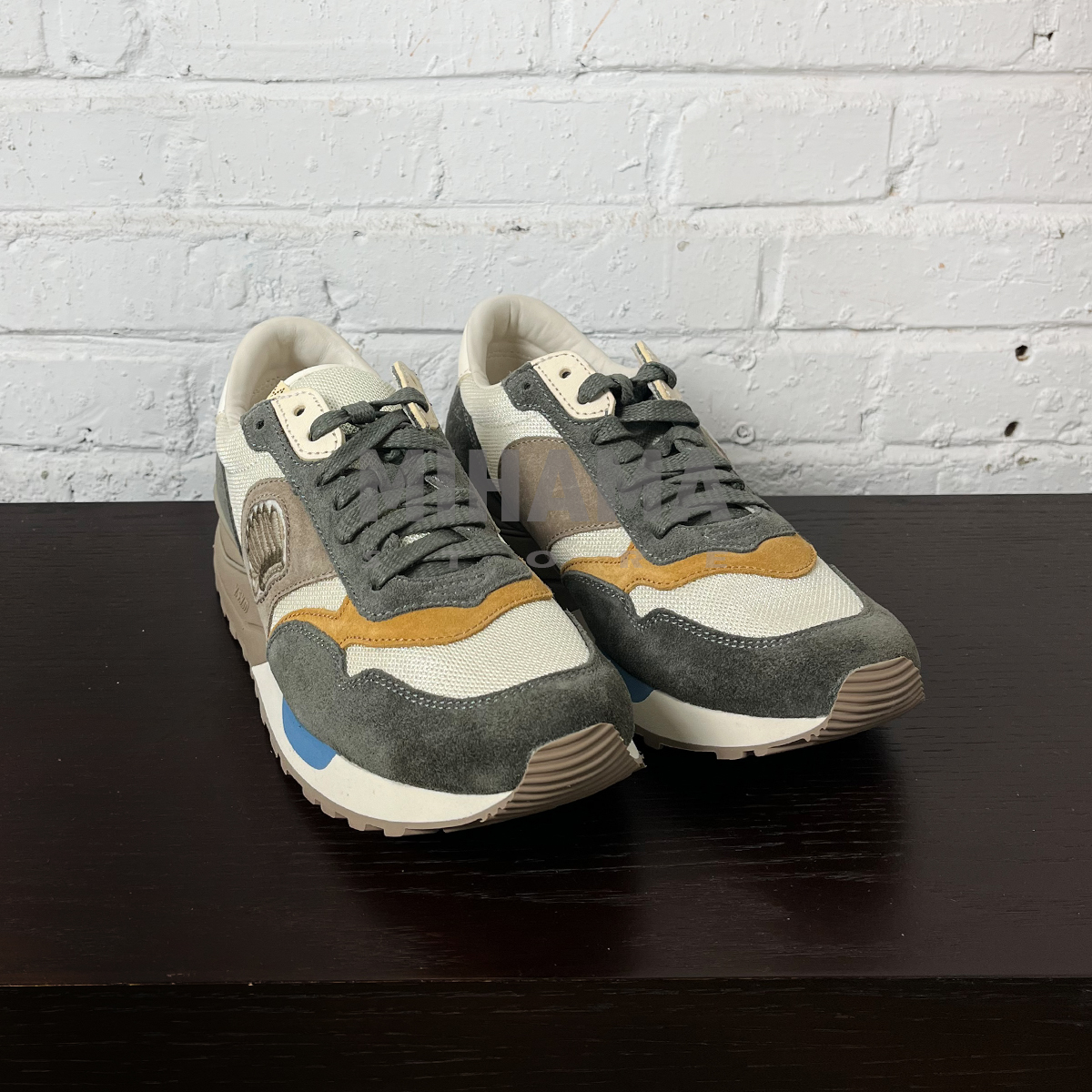 VISVIMV底印第安刺绣复古跑鞋