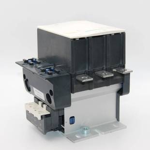 245A AC220V 原装 三级交流接触器LC1D245M7C