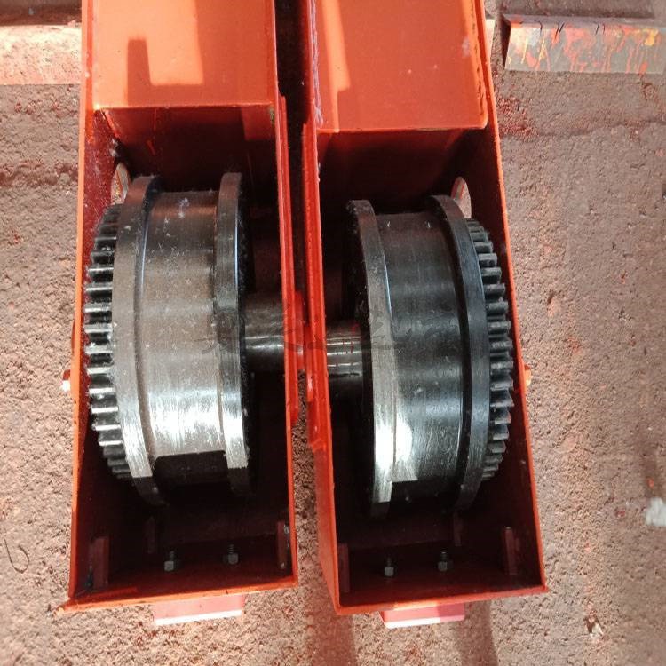 3T 300x1900x5mm电动端梁头葫芦双小车行走地梁端梁LD300轮