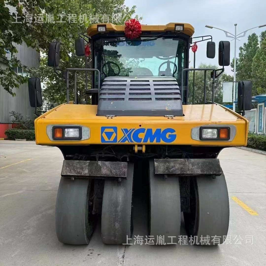 徐工XP303S胶轮压路机 22/26吨压路机优惠大 小型6/8吨钢轮压路机