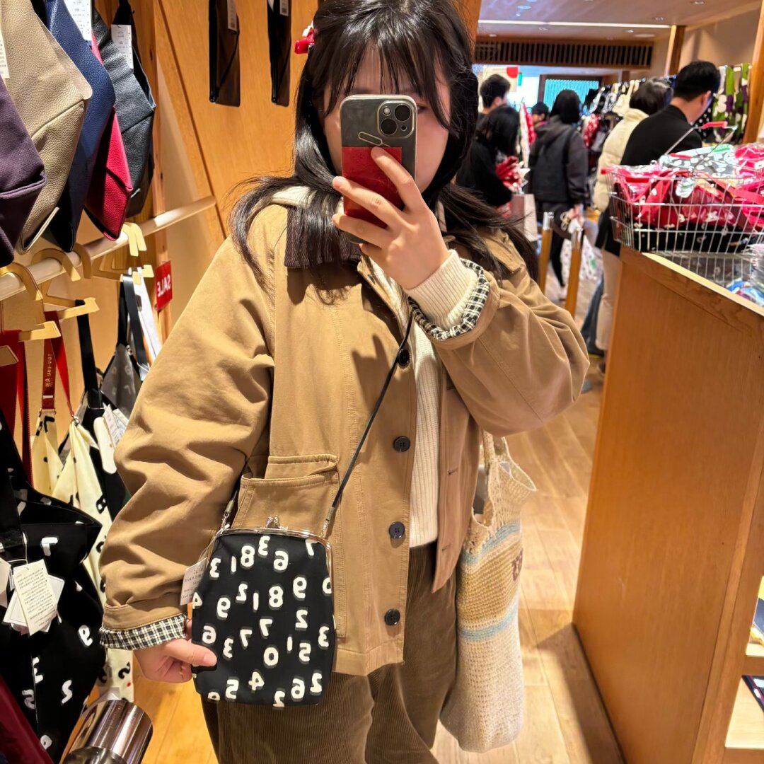 日本京都韩版数字印花口金包女斜挎单肩小包通勤包贝壳夹子手机包