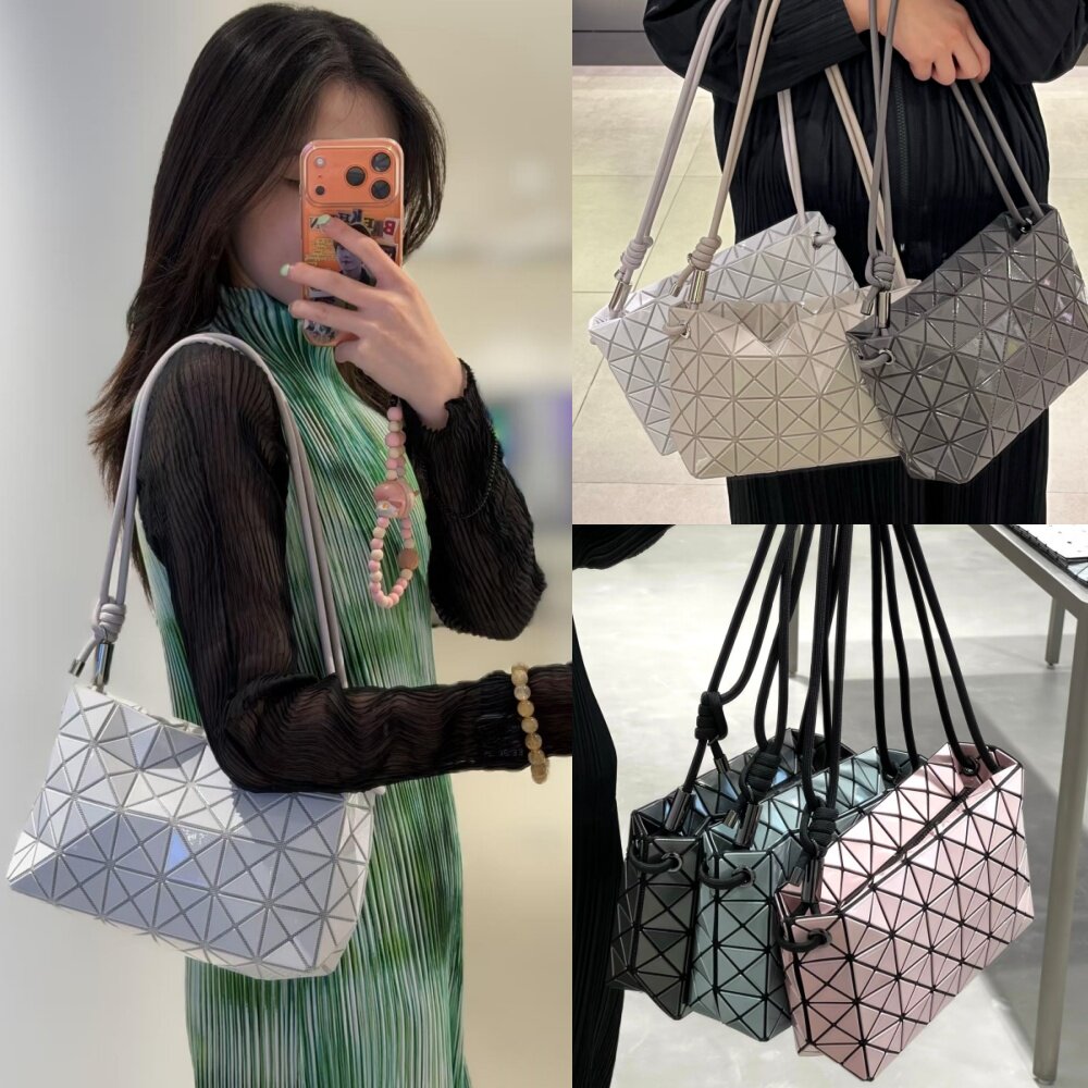 新品日本小众几何菱格豆腐包女单肩斜挎手提包轻便时尚百搭通勤包