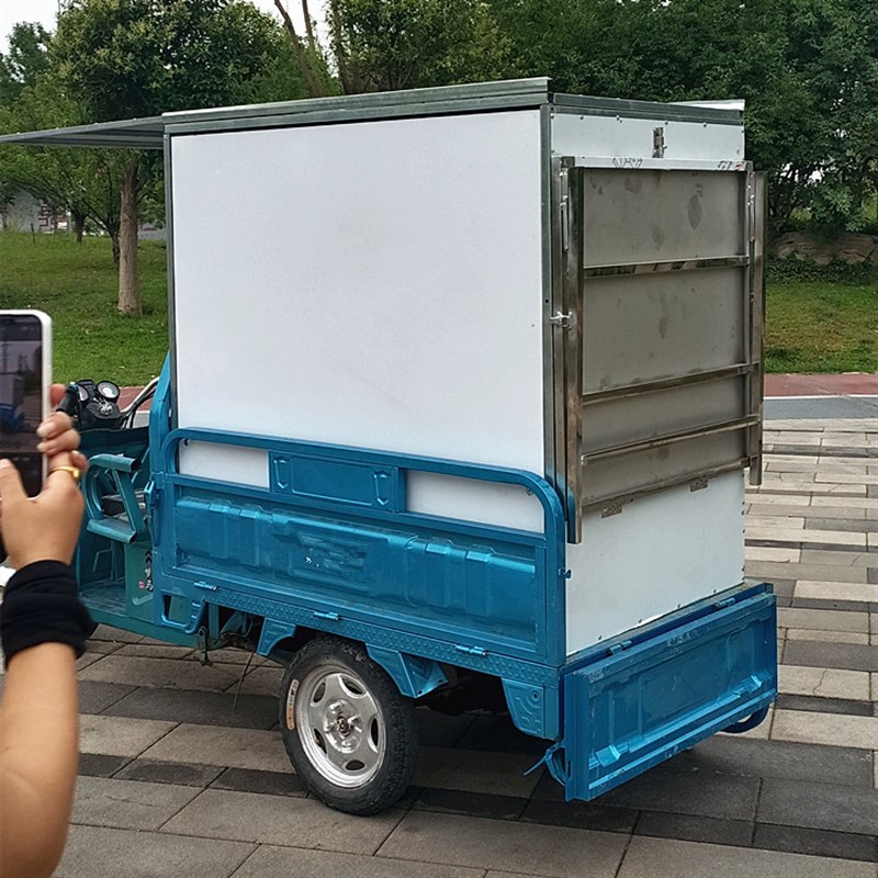 三面棚带锁全封闭不锈钢平台三轮车用摆摊架子带尾V桌夜市早餐拆