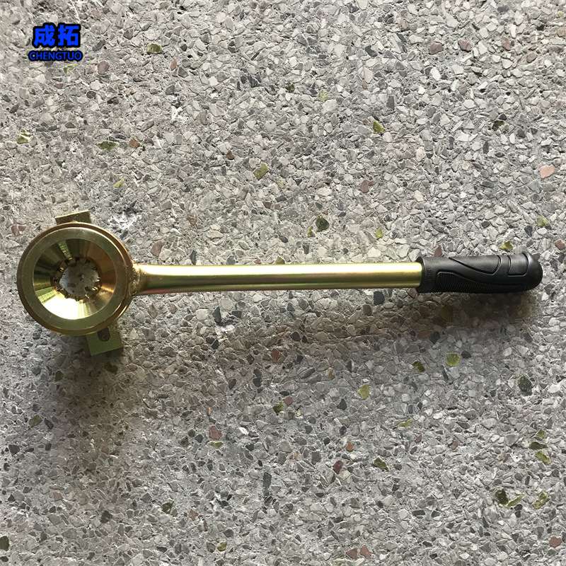 轻便锁灯头五金工具12针手动灯头机LEDE27B22球泡锁紧器