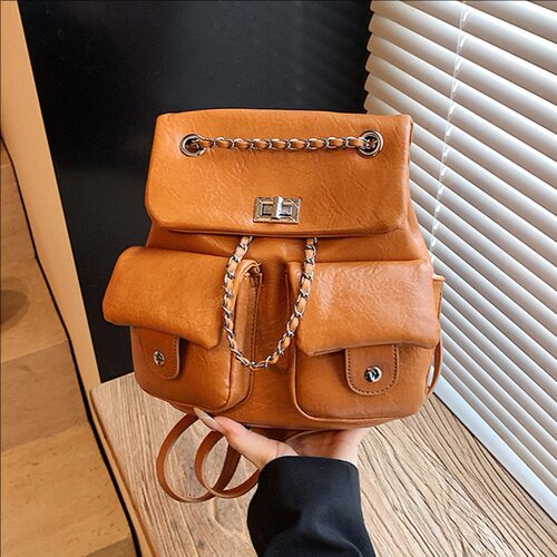 复古链条双肩包包女秋冬新款时尚外出书包轻便时尚小背包