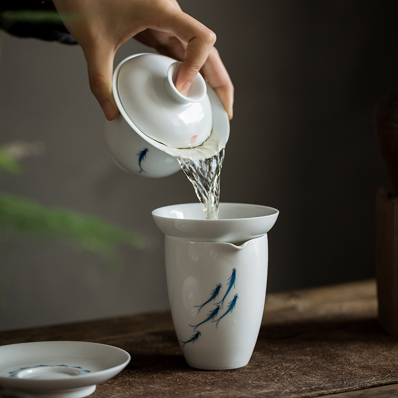 如鱼得水公杯手绘陶瓷彩绘薄w胎白瓷公道杯茶滤过滤分茶器功夫茶,餐饮具,公道杯,淘宝优惠券,粉丝福利购,淘宝优惠卷