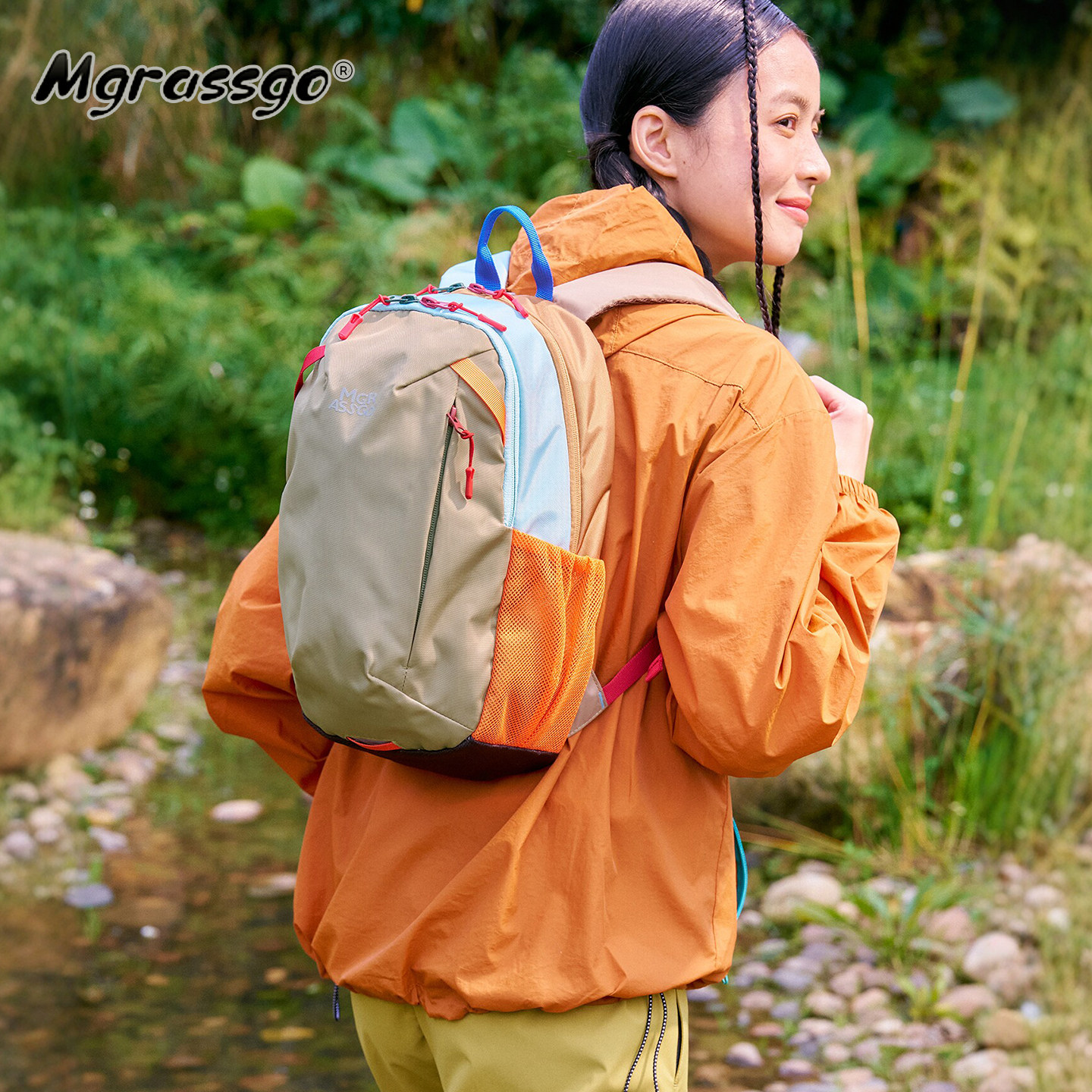 MGRASSGO户外野餐小双肩背包女防泼水运动露营撞色高颜值轻便书包