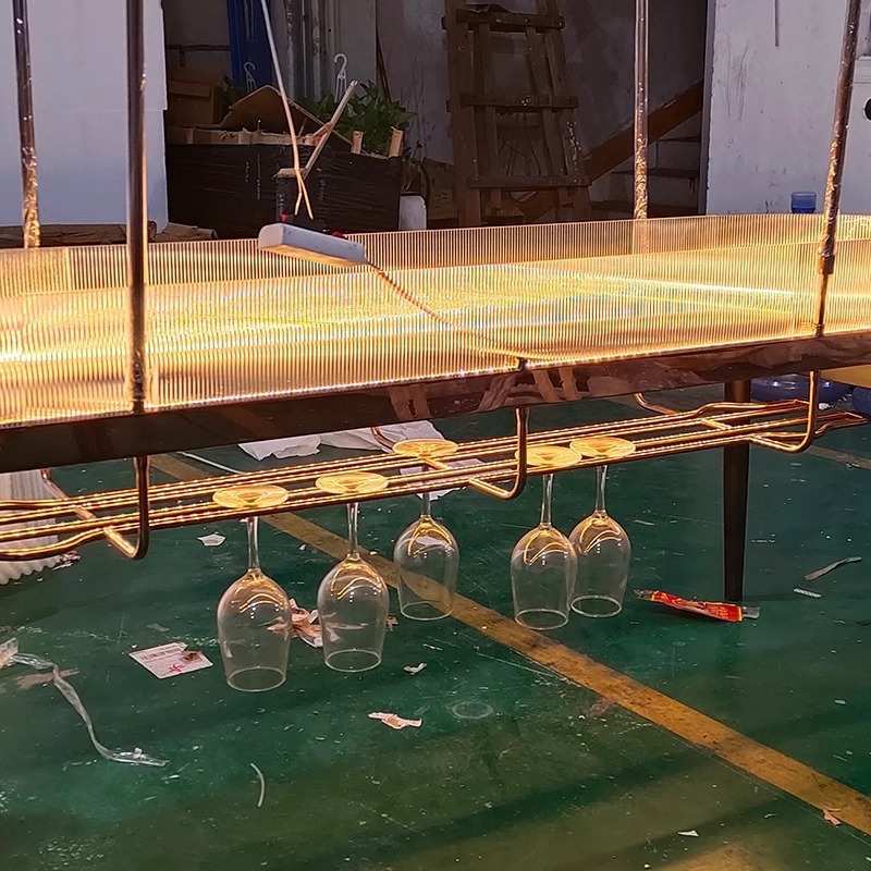 吧台悬挂吊柜酒架灯挂杯架酒吧操作台吊架展示架吊挂金属置物架