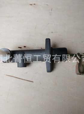 东风多利卡的离合器总泵1604AB32-001