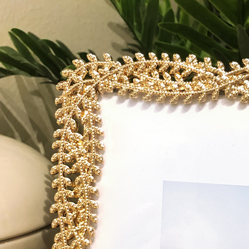 6寸7寸相框摆台挂墙美式欧式y创意精致轻奢金属相架可洗照片框摆