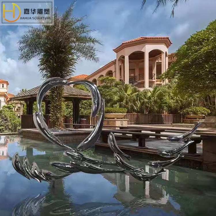 户外不锈钢鱼雕塑商场售楼部水景创意抽象鱼雕塑园林水池景观摆件