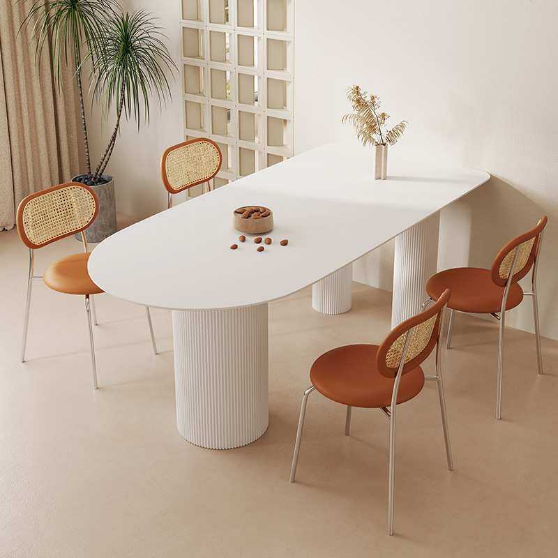 纯白色岩板餐桌轻奢奶油风高端椭圆形餐厅罗马柱饭桌家用简约桌子,3C数码配件,USB灯,淘宝优惠券,粉丝福利购,淘宝优惠卷