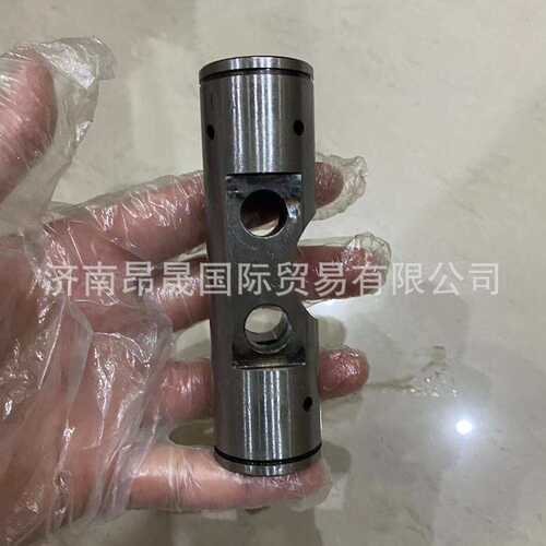 HOWO T7H C7H C9H G7曼MC11 MC13发动机配件200-04203-5065摇臂轴