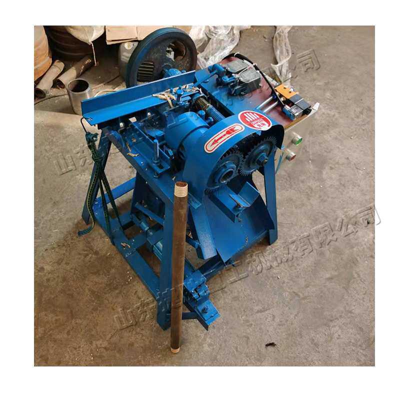圆棒木棒开牙设备 农用铁锨木把手套丝机 螺纹木杆成型开牙机