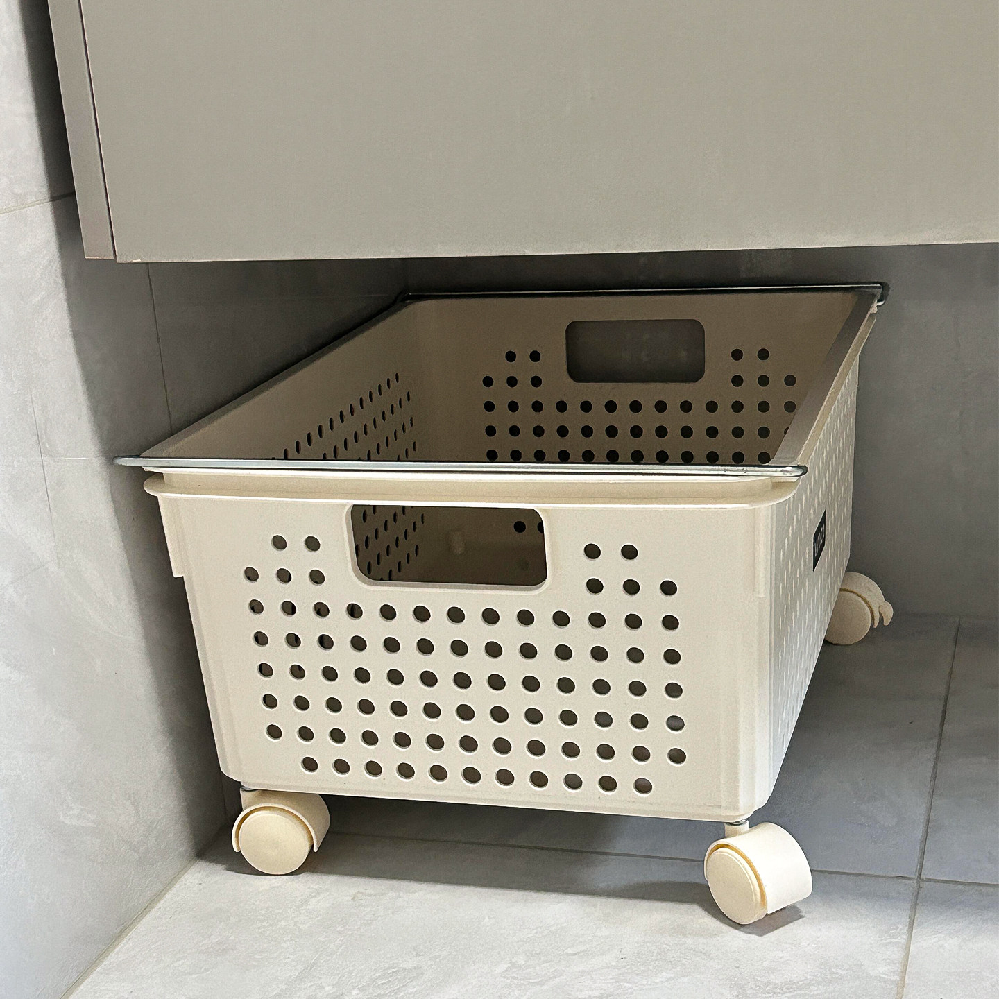 浴室脏衣篮脏衣篓柜下洗澡收纳篮卫生间家用收纳筐洗衣篮带轮推车