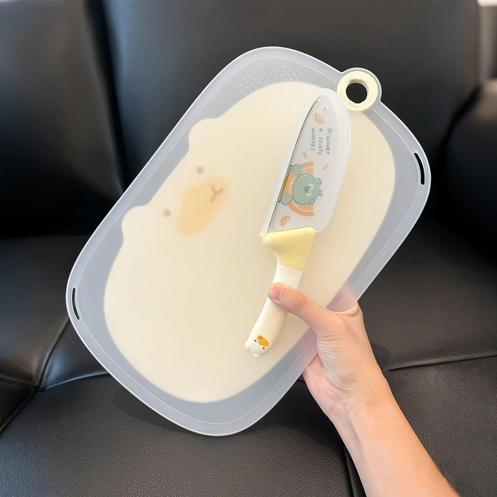 卡通小熊菜板防霉抗菌食品级宝宝辅食板可研磨不易留痕小砧板案板