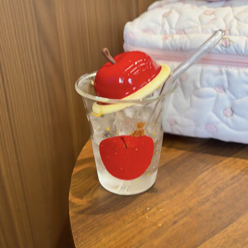 可爱苹果玻璃水杯创意卡通高硼硅耐高温果汁杯2026年新款玻璃杯子