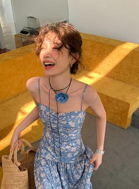 蓝色玫瑰花绑带项链女2024年新款网红法式点缀配饰项圈设计感小众
