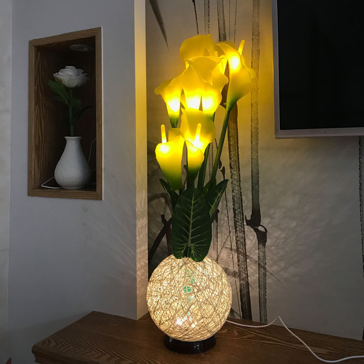 马蹄莲花瓶LED小夜灯USB室内