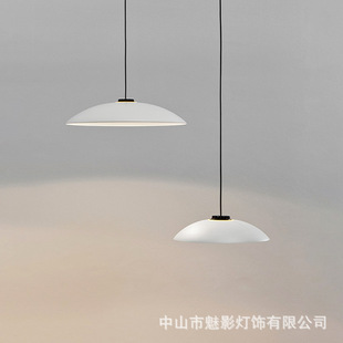 现代极简餐饮饭店咖啡馆吧台创意吊灯餐厅民宿商铺个性飞碟造型灯