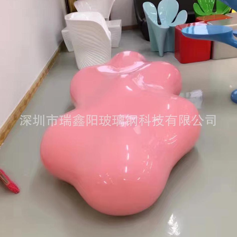 广东厂家生产玻璃钢休闲装饰商场美陈椅子户外等候排椅条凳桌椅