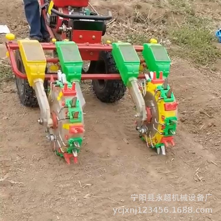 汽油机自走双行玉米播种机170汽油机2行玉米施肥点播机玉米直播机