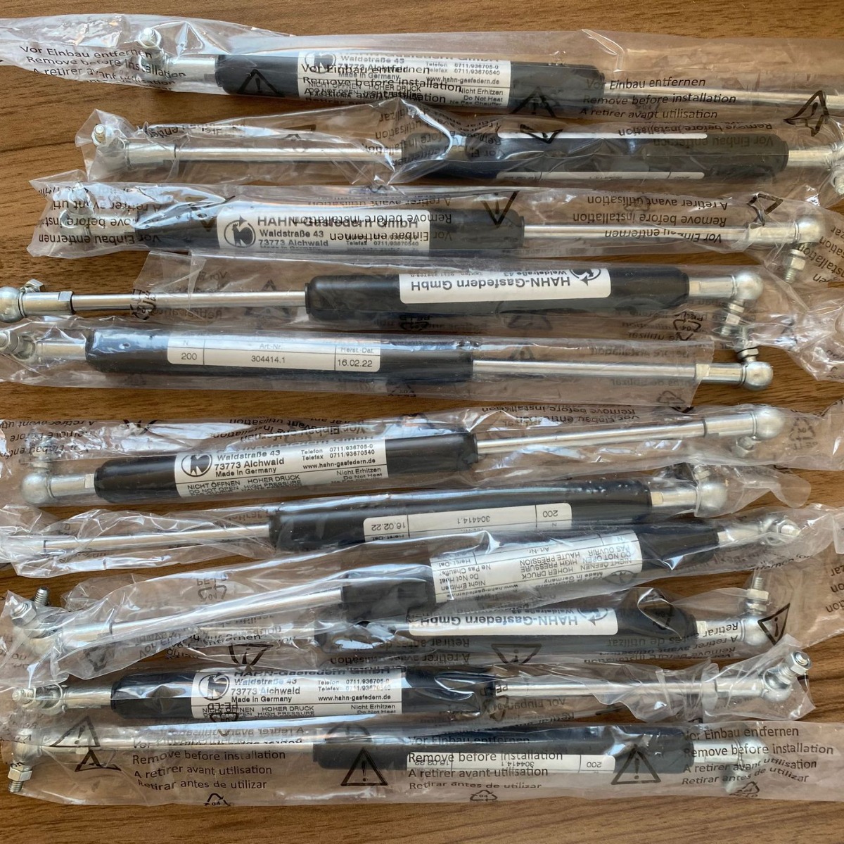 德国HAHN-Gasfedern气弹簧G1428 0090 1 0323 AG43 GG40 00620N/4