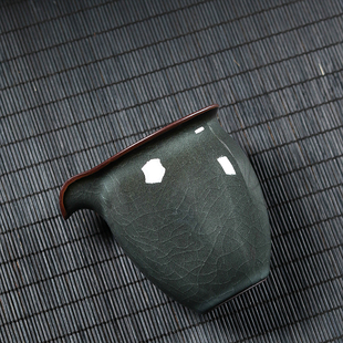 龙泉青瓷公道杯大号功夫茶具w配件手工公杯陶瓷茶道冰裂分茶器茶