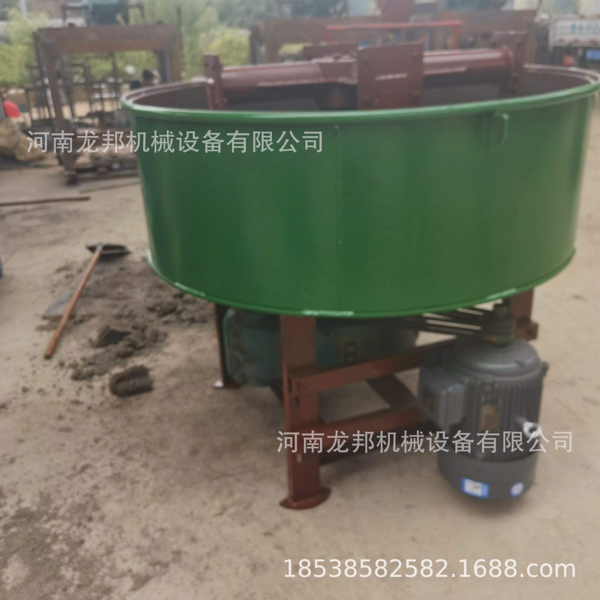 JW多功能立式强制混凝土平口搅拌机 水泥灰沙浆轻骨料圆盘储料罐