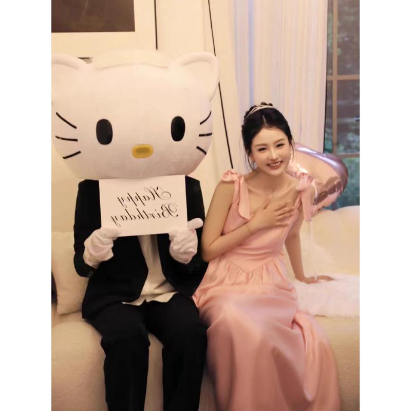 新品粉色生日礼服高端轻奢小众晨袍长裙新娘订婚结婚订婚出阁宴敬