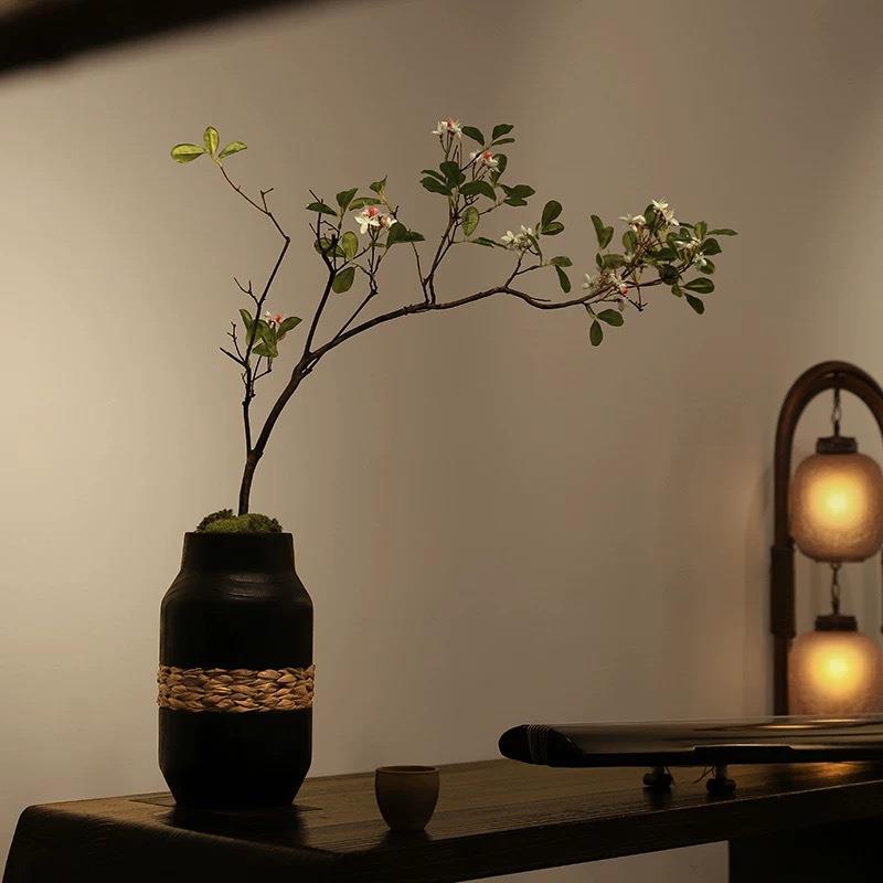销售手工制作蒲草和泡桐混搭编织插花花桶书画桶家居装饰摆件
