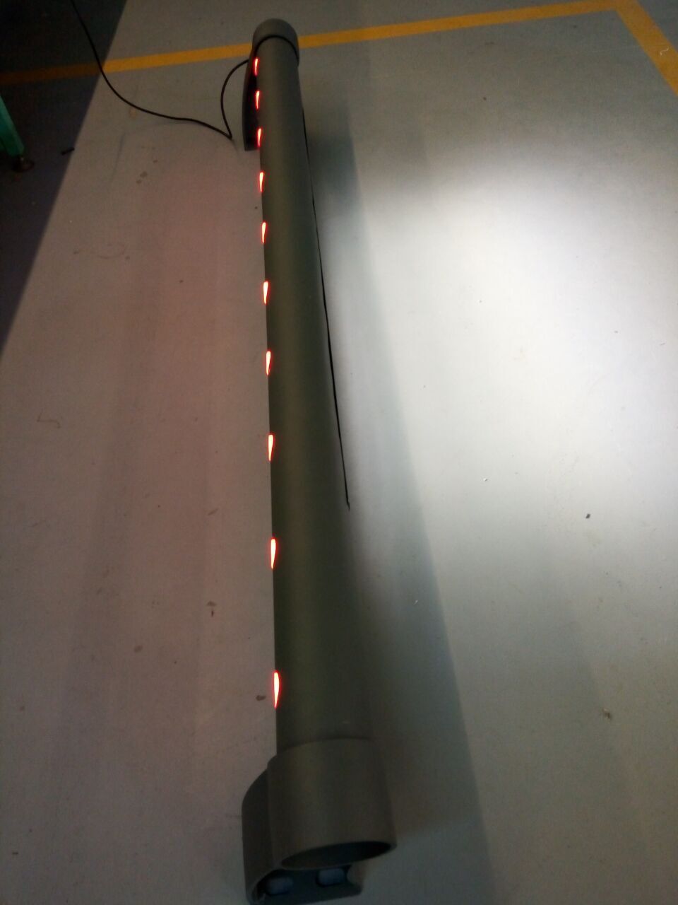 LED桥梁护栏低空防撞投光灯