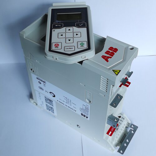 ABB变频器ACS530-01-12A6-4全新ACS530-01-12A7-4 5.5KW/12.6A