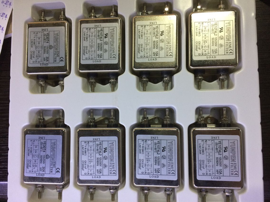 供应台湾云鹏电源滤波器:YC10T1.YC20T1 YE30T1 YE20T4 YQ04A1
