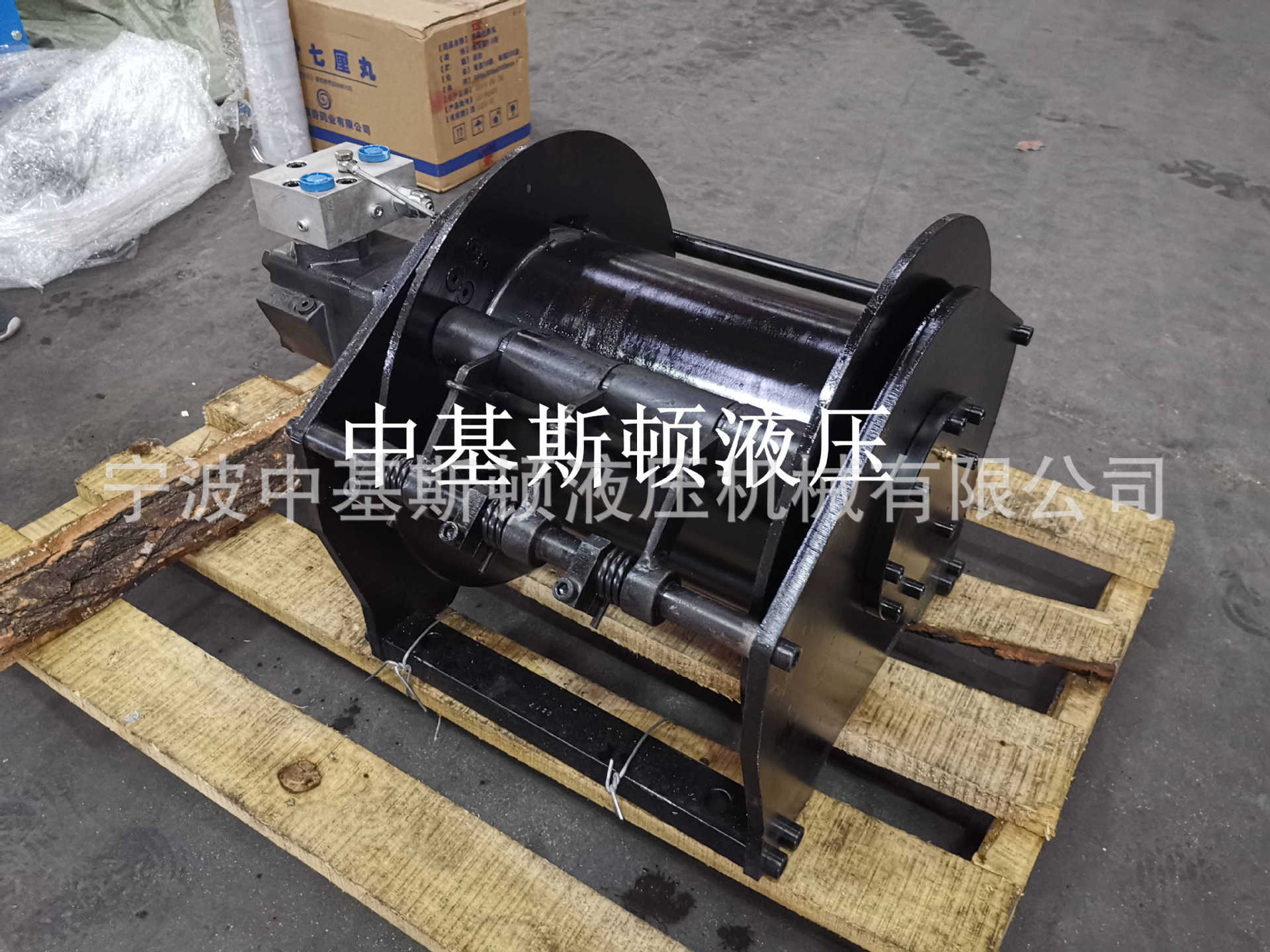 中基斯顿液压4吨液压绞盘JW4000修井机用带快放自由下放拉木头卷