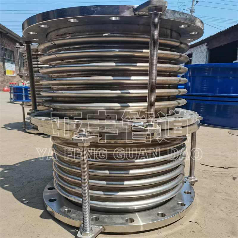 304不锈钢波纹补偿器规格齐全