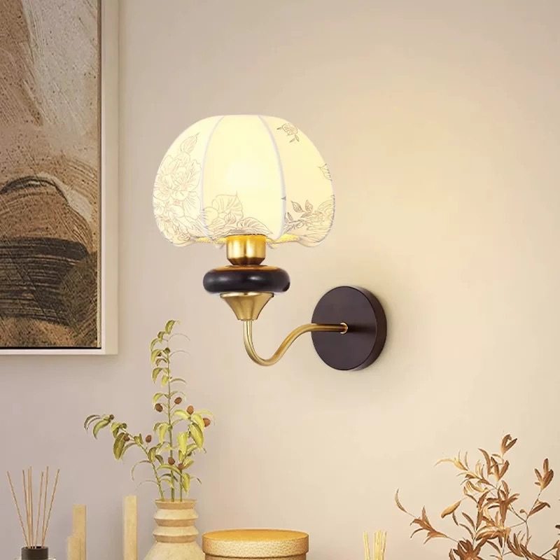 法式中古壁灯卧室床头灯复古美式布艺花纹客厅实木氛围床头装饰灯