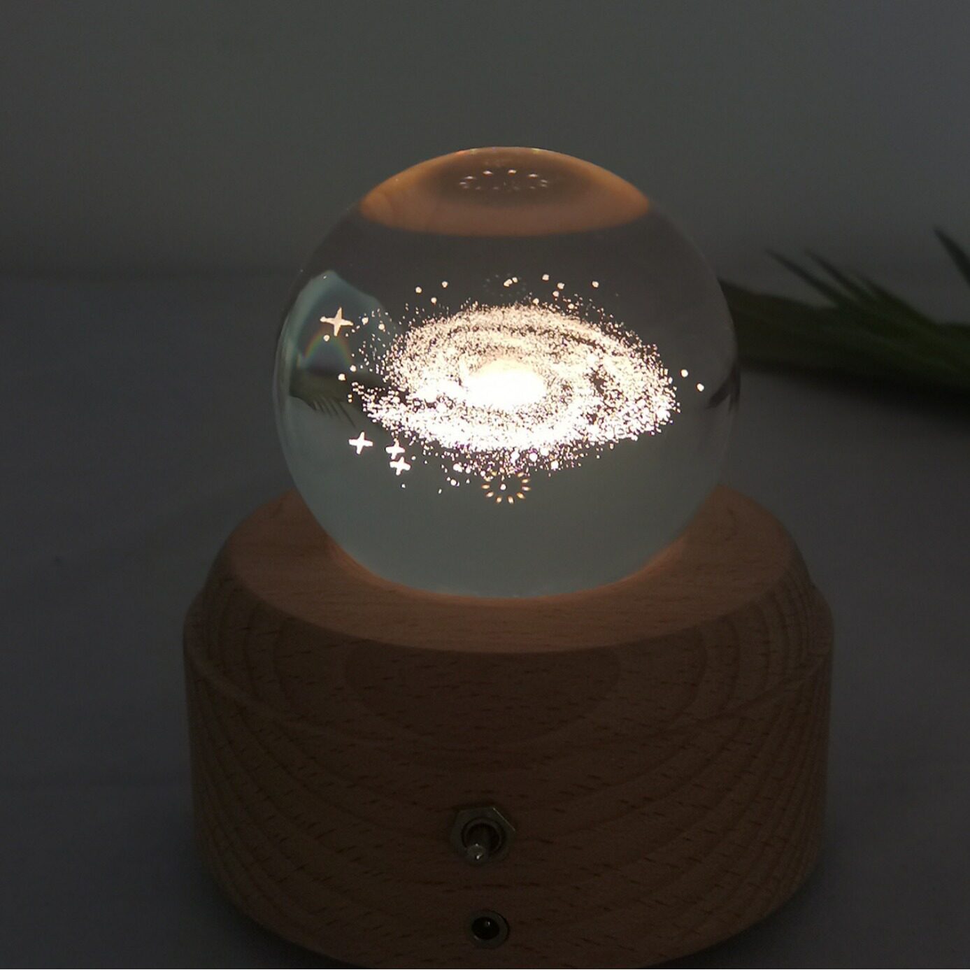 水晶球3d小夜灯卧室氛围灯音乐盒月球星空木马王子女生儿童礼品灯
