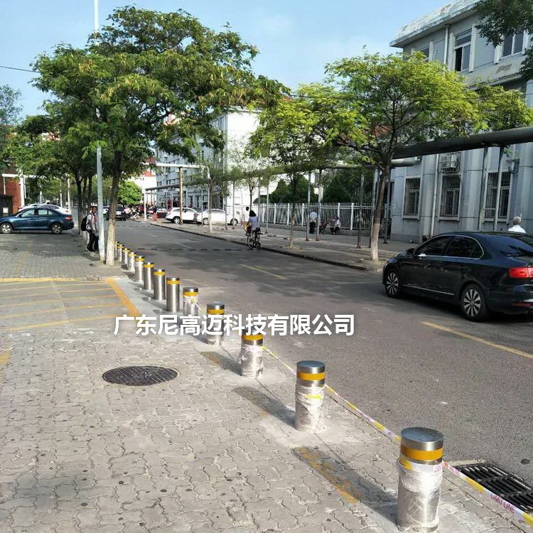 液压防冲撞升降地桩 不锈钢拦车自动升降地桩 快速升降自动地桩
