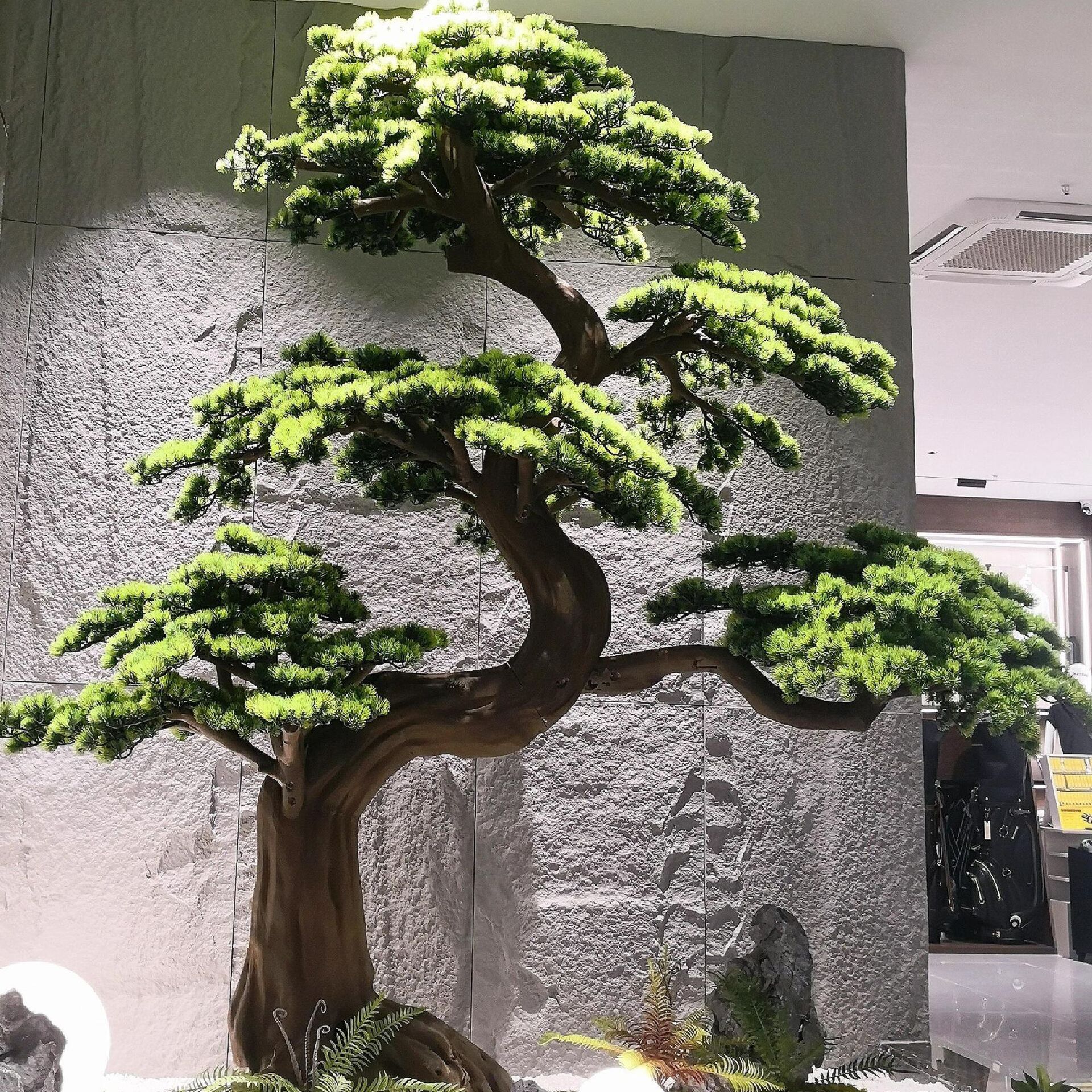 仿真迎客松树假树根抱石松罗汉松雕刻木雕酒店橱窗玄关造景装饰